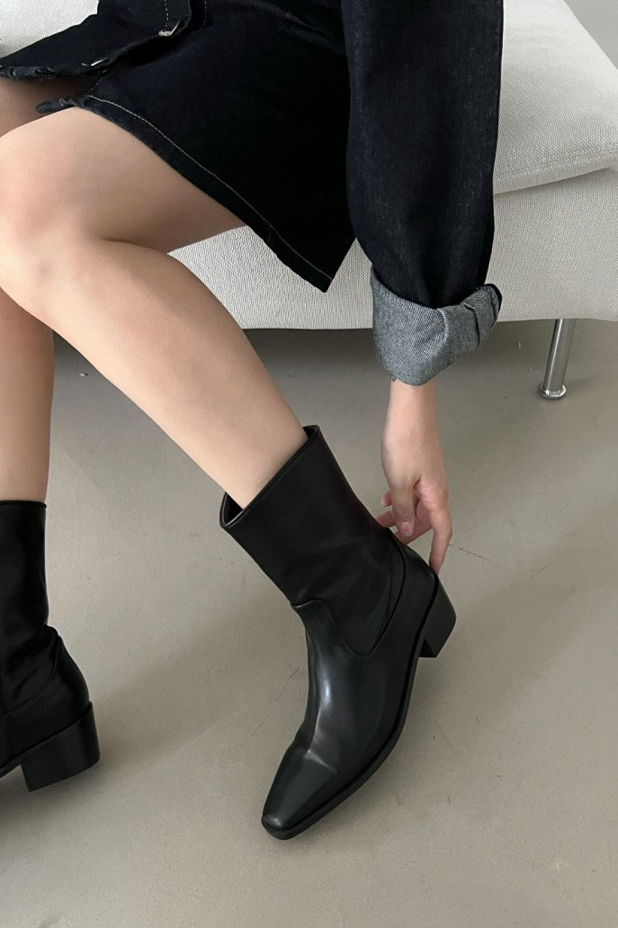 TYPE ANKLE BOOTS (3COLORS)